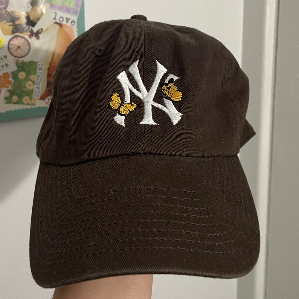 Brown Yankees Hat